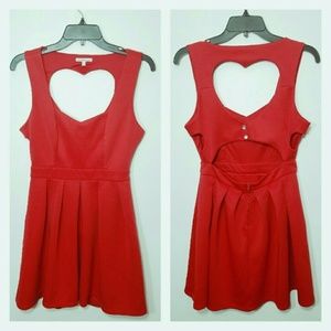 Cute red heart dress-small